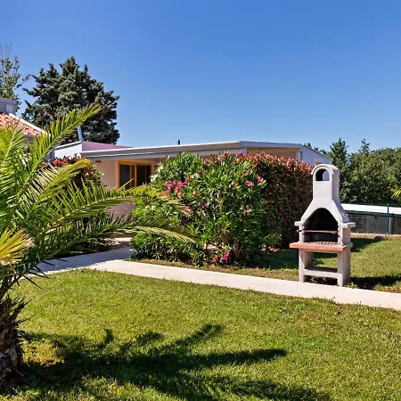 Appealing Mobile In With Garden